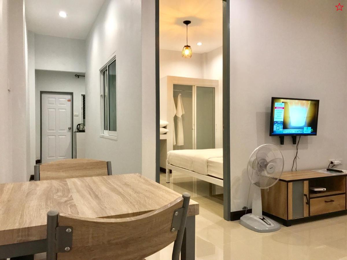 Baan Klangdao Resort Sattahip Eksteriør bilde